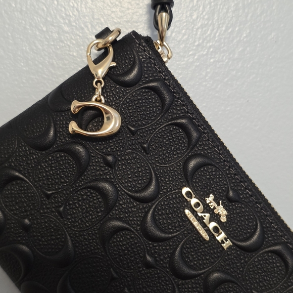 Coach  zip wristlet in signature leather Brand New - Picture 8 of 12